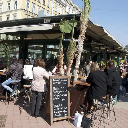 Ferienwohnung Balcony Oasis Operastreet Wien Exterior foto