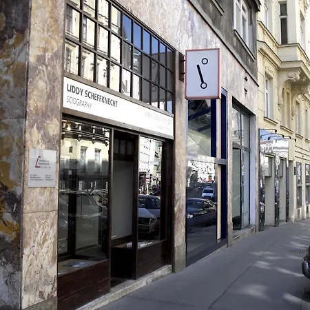 Ferienwohnung Balcony Oasis Operastreet Wien Exterior foto